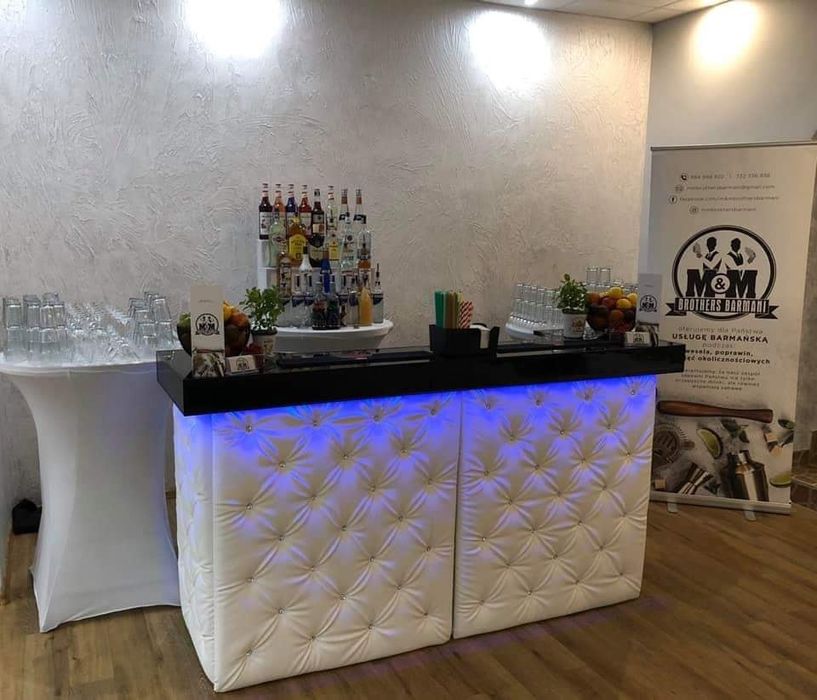 Bar skórzany dla barmana