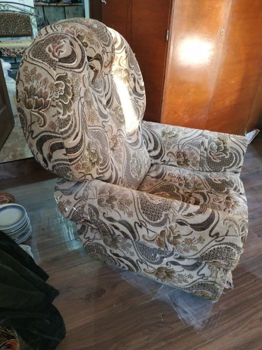 Диван/стінка/крісло/меблі в вітальню