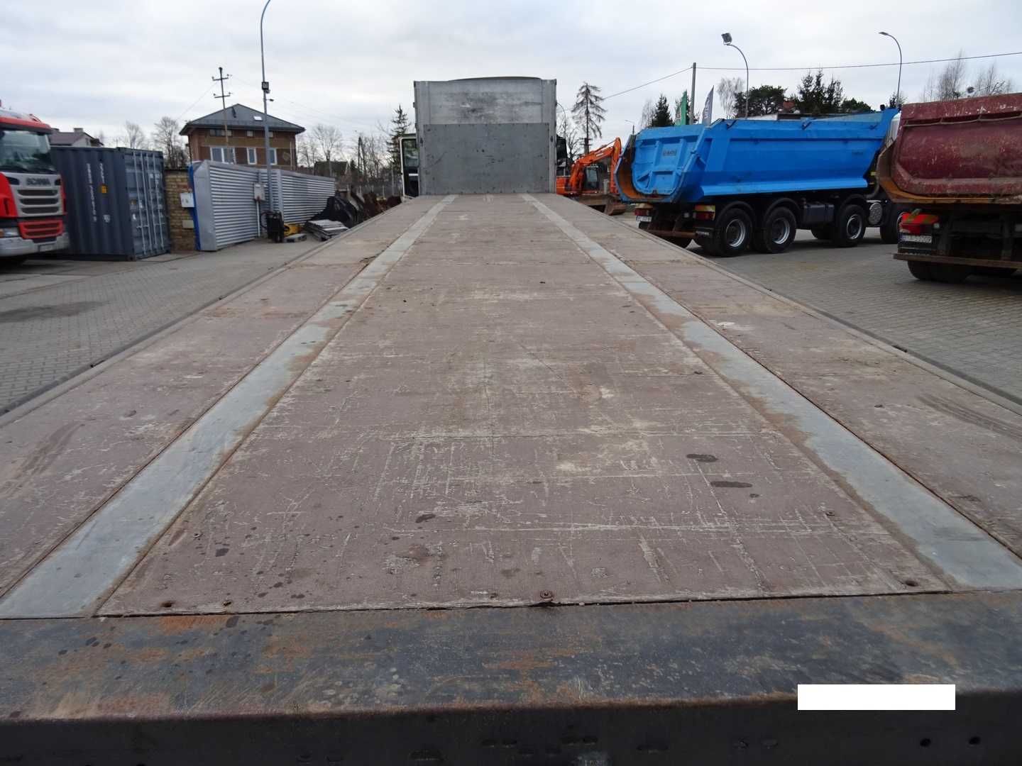 Wynajem naczepy burtówki Koegel S24