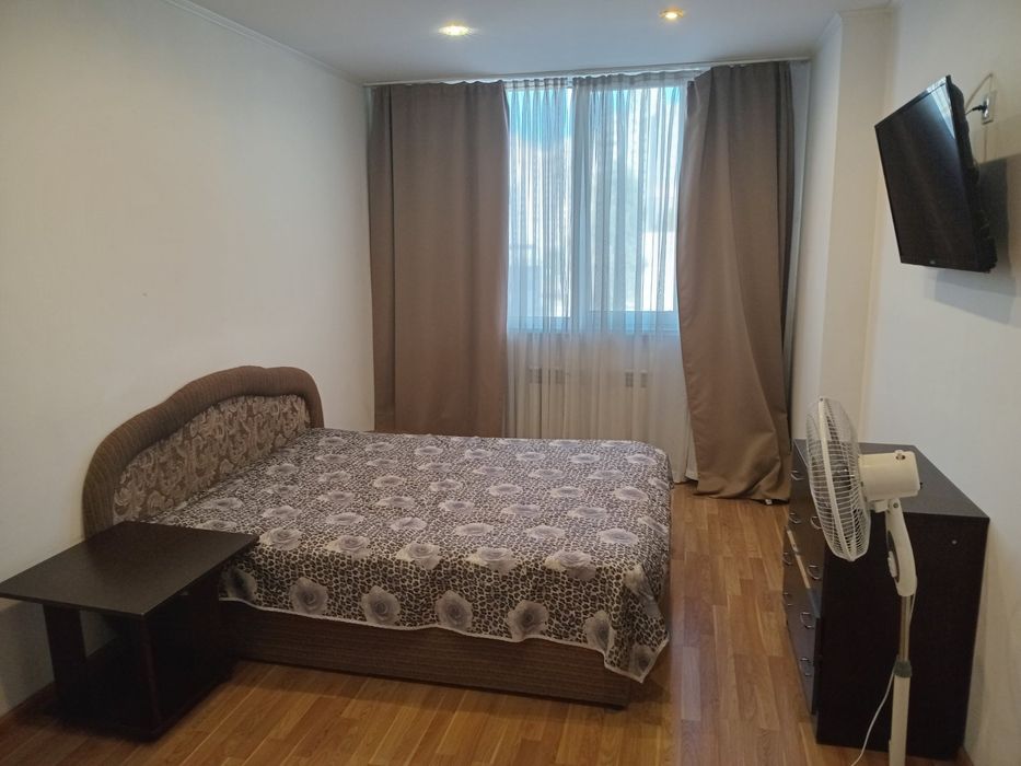 Продам 1-ком квартиру. Троещина. Драйзера 40. Деснянский район.