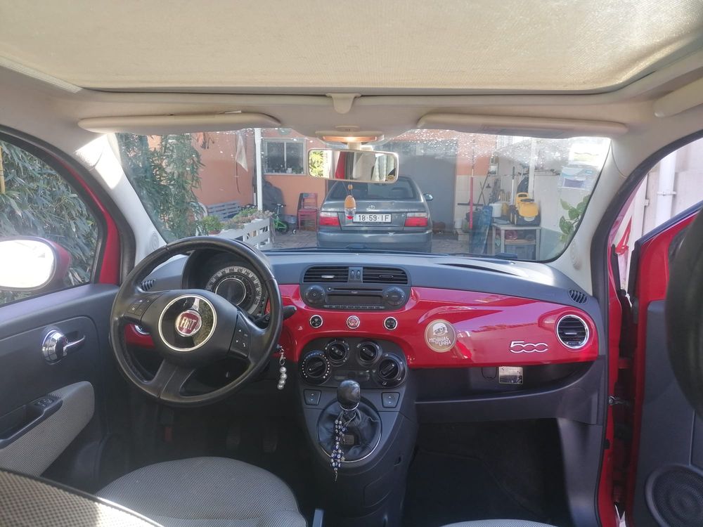 Fiat 500 vermelho