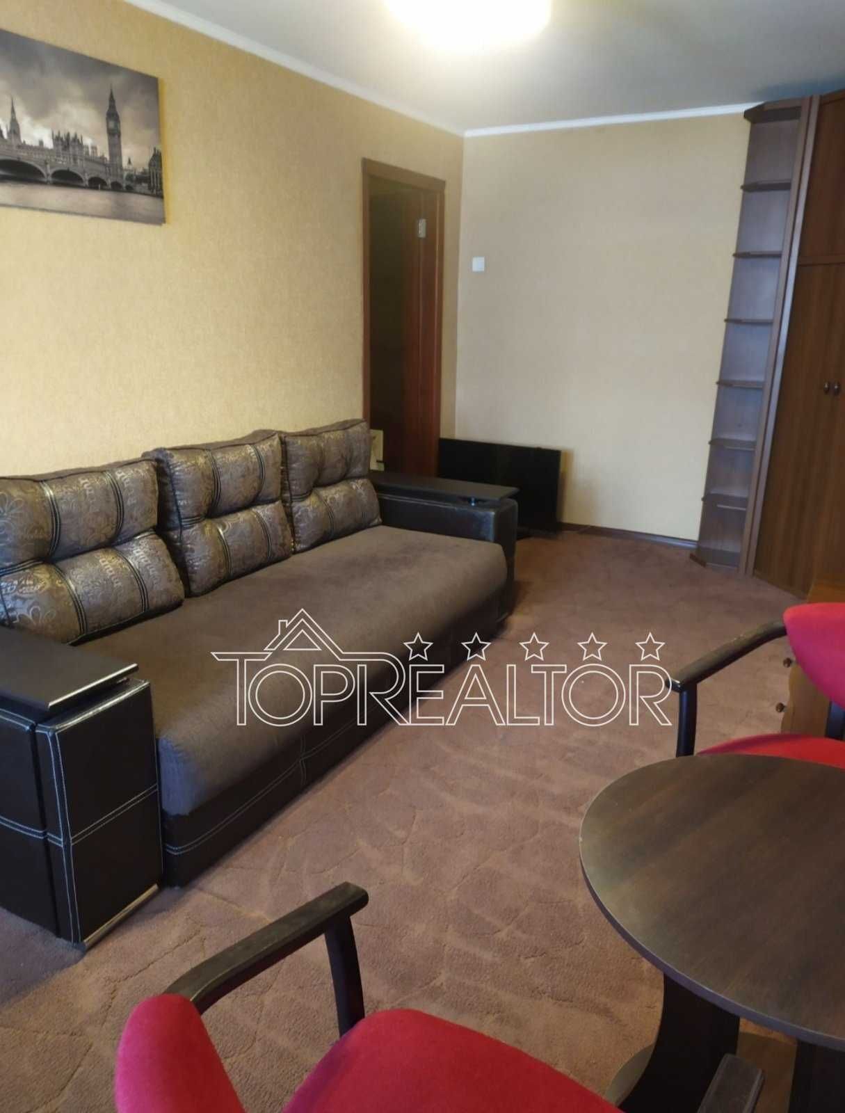 СТАЛИНКА С ЛИФТОМ! Ж/Б! ПУШКИНСКАЯ! 2 дом от метро. Продам 2к 45 м2