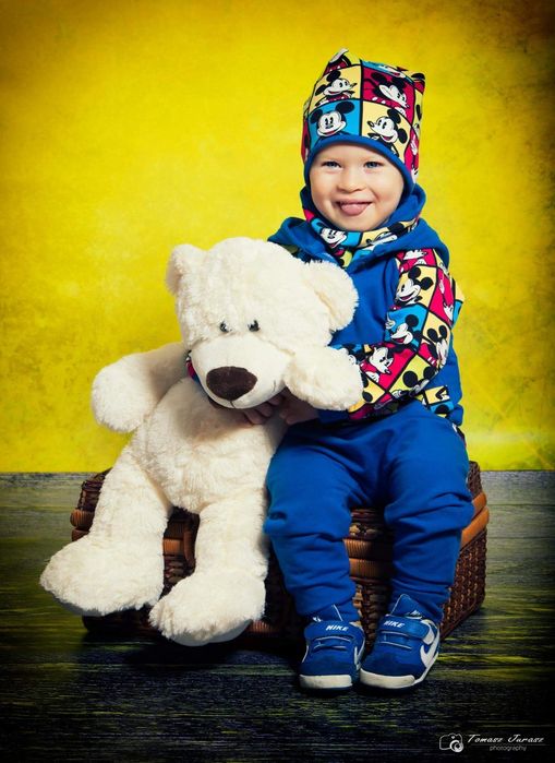 Dres myszka Mickey 5 części Komin czapka rękawiczki