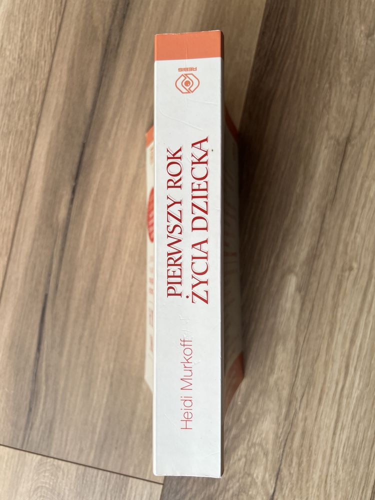 Książka Pierwszy Rok Życia Dziecka