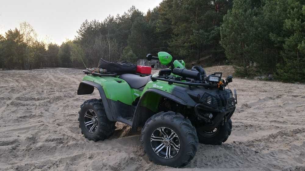 QUAD 4x4 ArcticCat 650 V2 kawasaki  doinwestowany + PŁUG ,,prywatnie,,