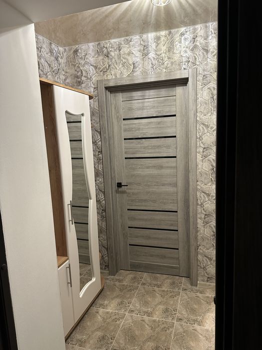 Оренда квартири подобово м. Лозова