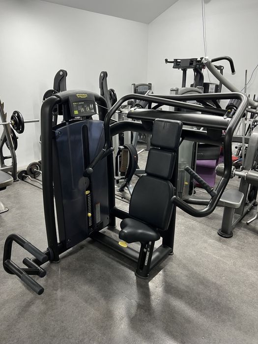 Technogym Selection Chest Press – maszyna na klatkę piersiową