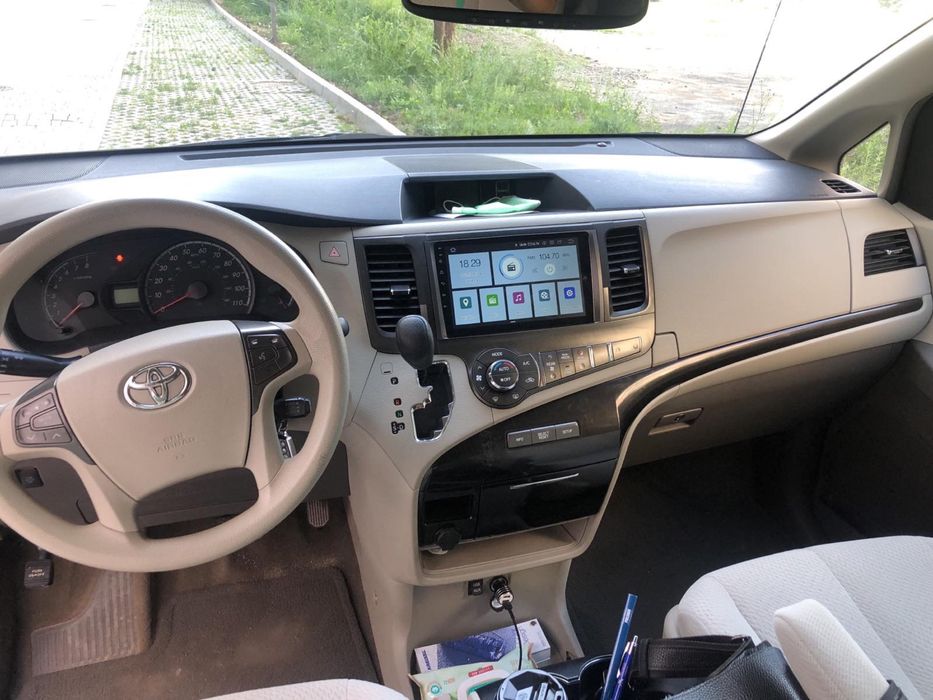 можливий обмін на житло Продам власне авто  8-місне !  Газ-Бензин