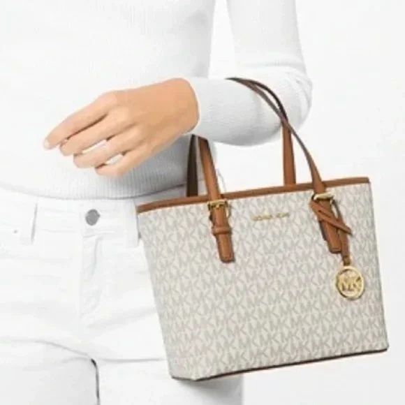 Piękna torebka Michael Kors