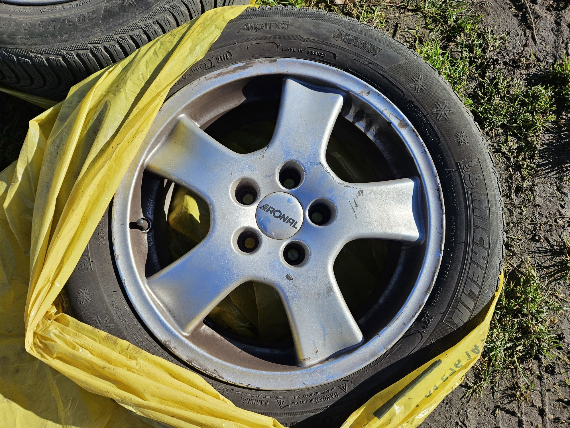 Koła aluminiowe zimowe Opel Zafira 5x110 R16