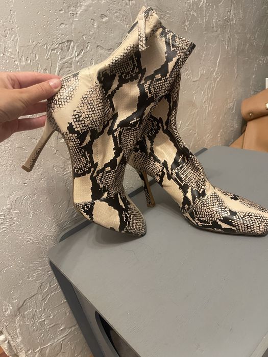 Ботинки на каблуку