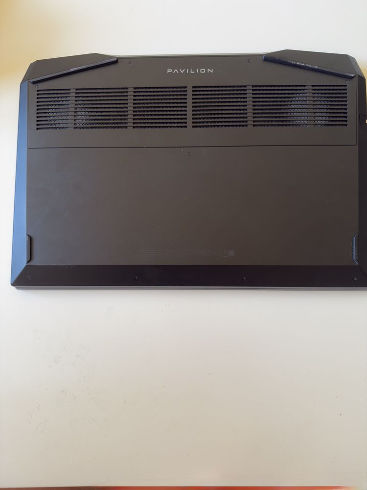 Laptop HP pavilon 17.3