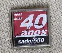Sado 550 - pins comemorativos