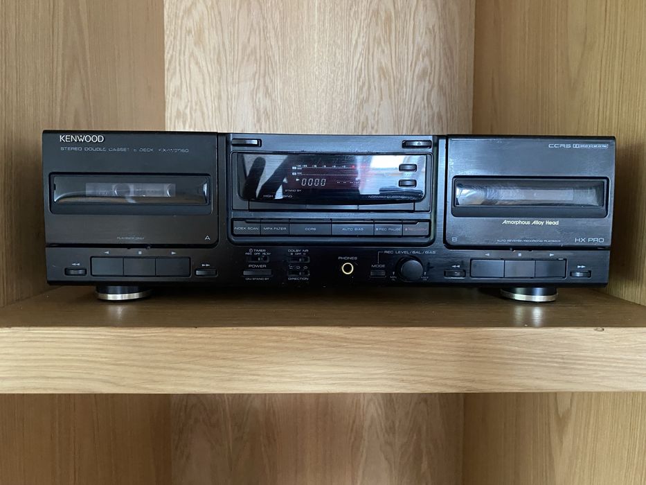 Kenwood Stereo Double Cassete Deck KX-W