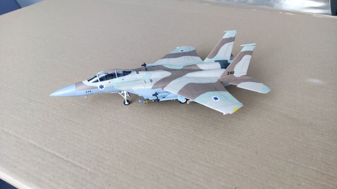 Сборная модель самолета 1:72 F-15I ВВС Израиля