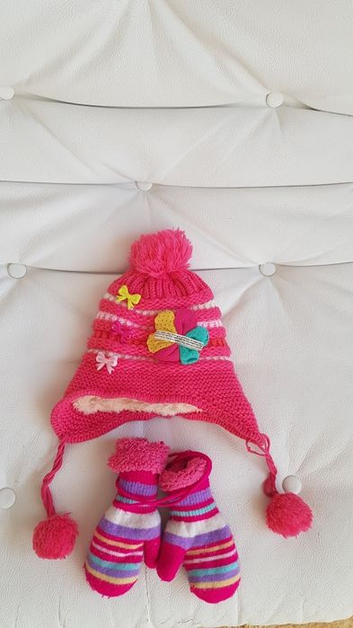 Классные шапка для девочки от 3-6лет