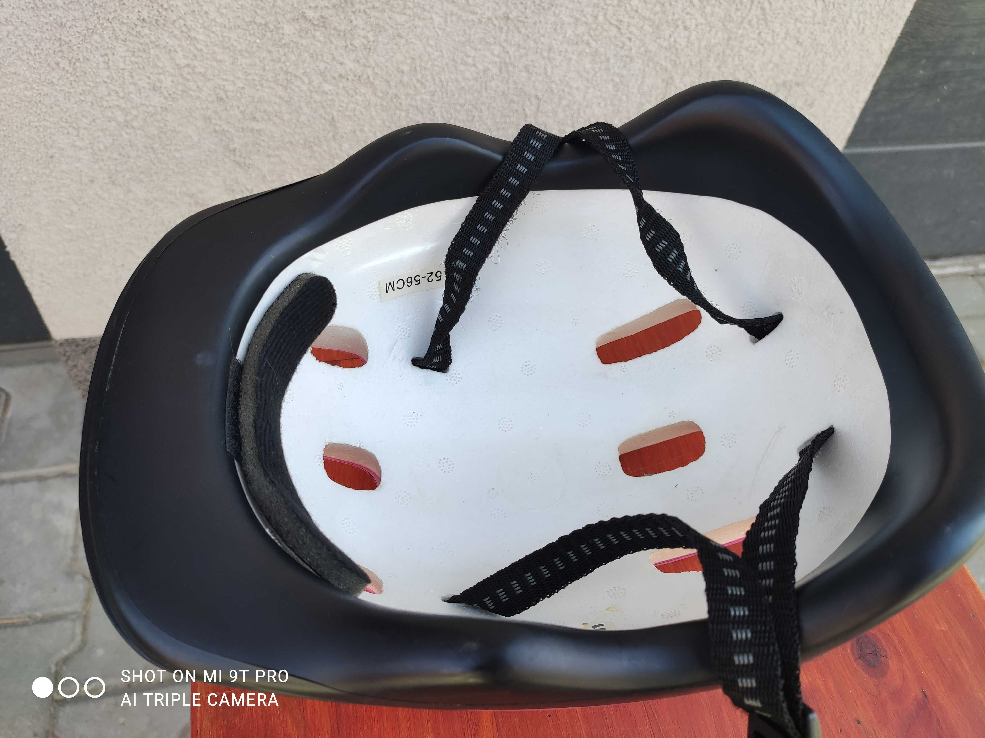 Kask rowerowy dziecięcy roz 52-56cm jak nowy