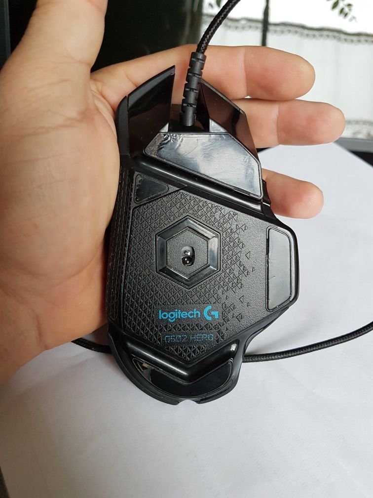 Myszka Logitech hero G 502 uzywana.