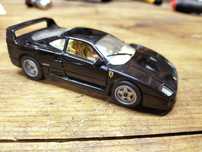 Ferrari F40 Hot Wheels 1/43 gumowe opony
