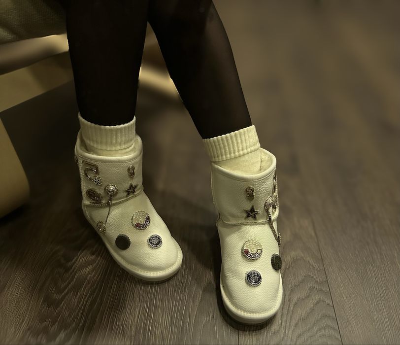 Уггі вінтаж аналог Jimmy choo