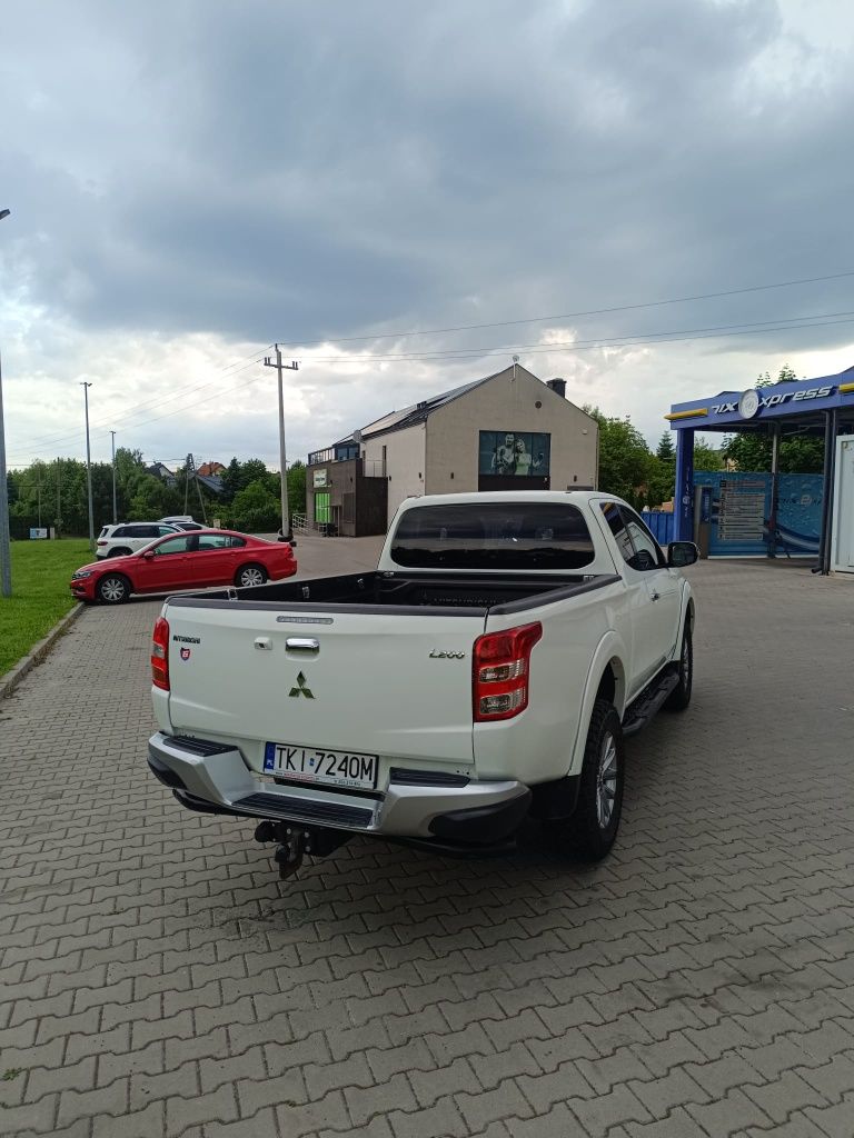 Mitsubishi L200 V 2.4