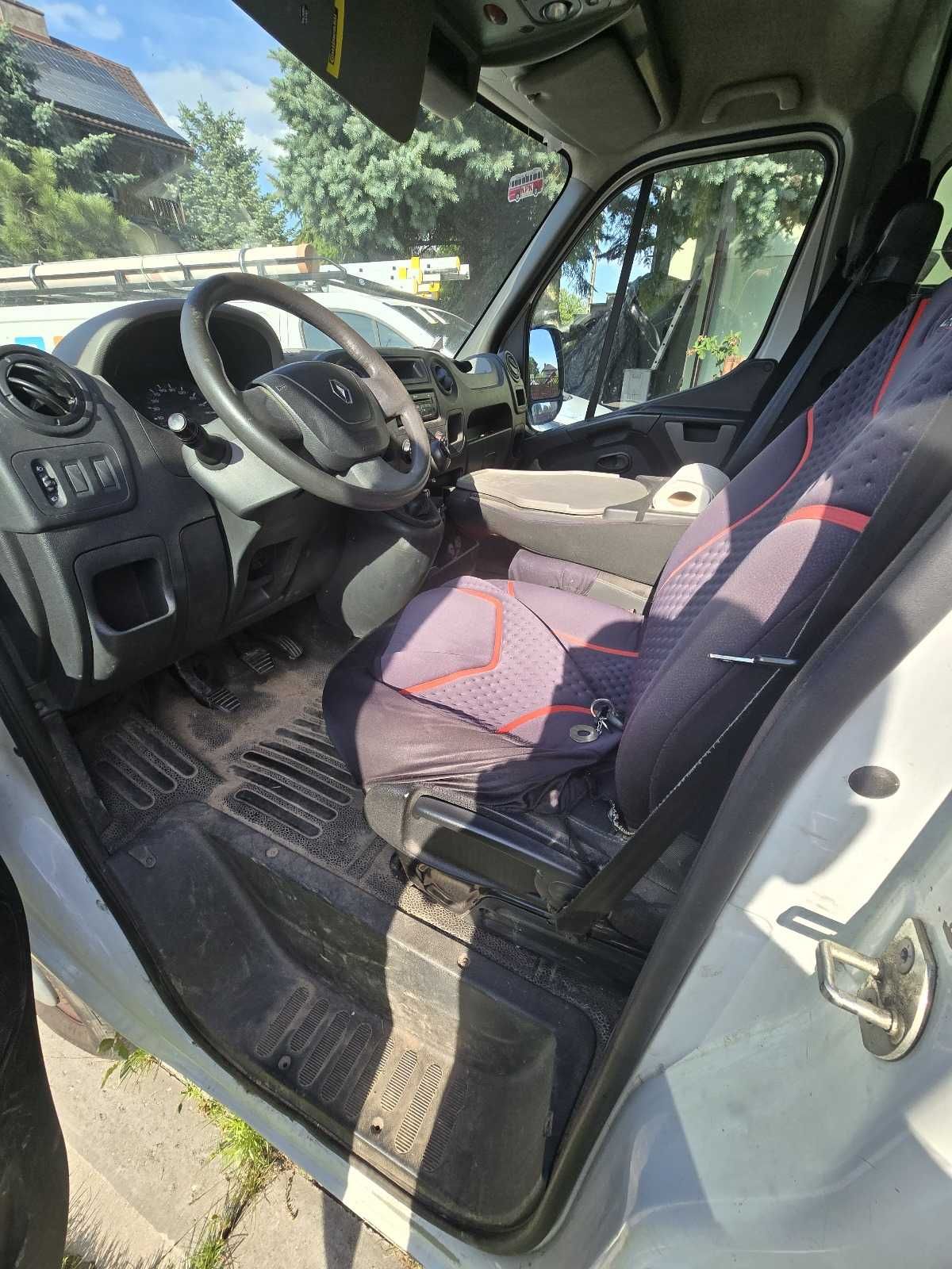 Renault master brygadówka