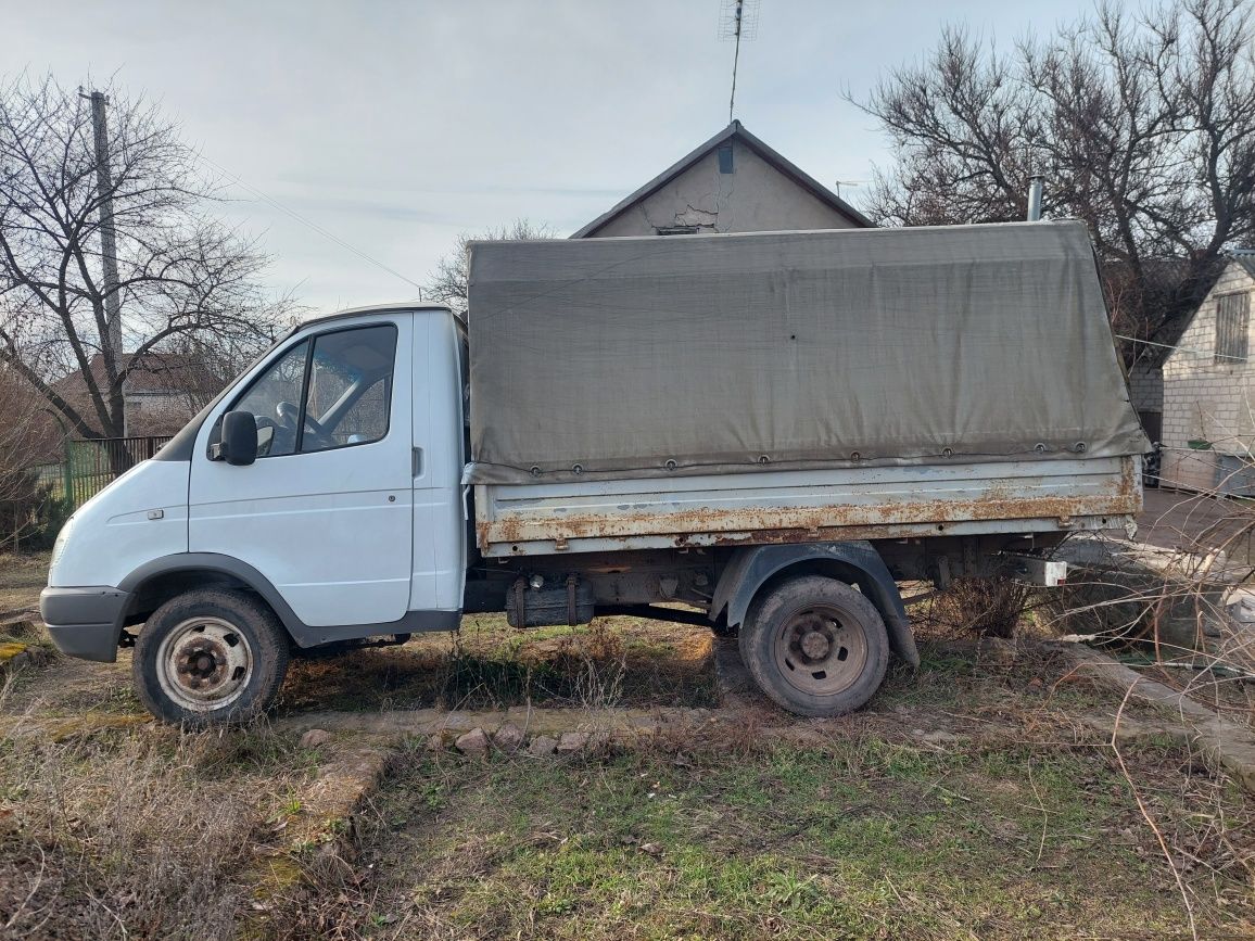 Продам бортовую газель