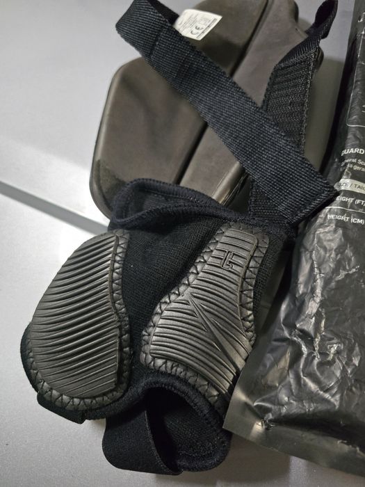 Caneleiras Nike novas L