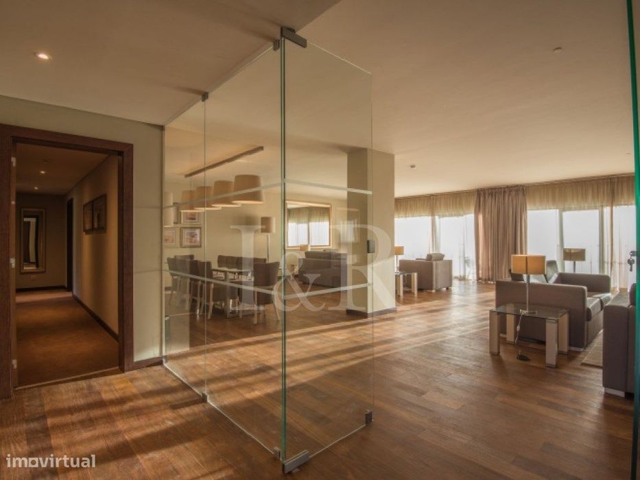 Apartamento T3 com varanda no Vila Galé Sintra