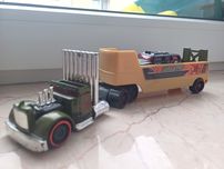 Transporter hot wheels wojsko