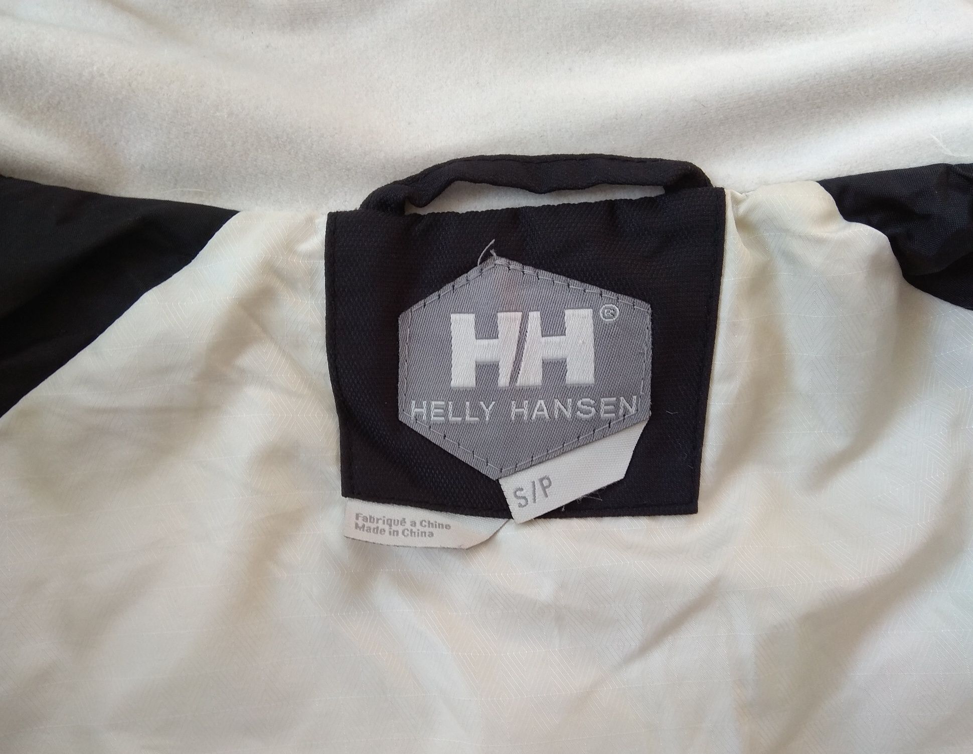 Helly Hansen женский пуховик куртка оригинал S