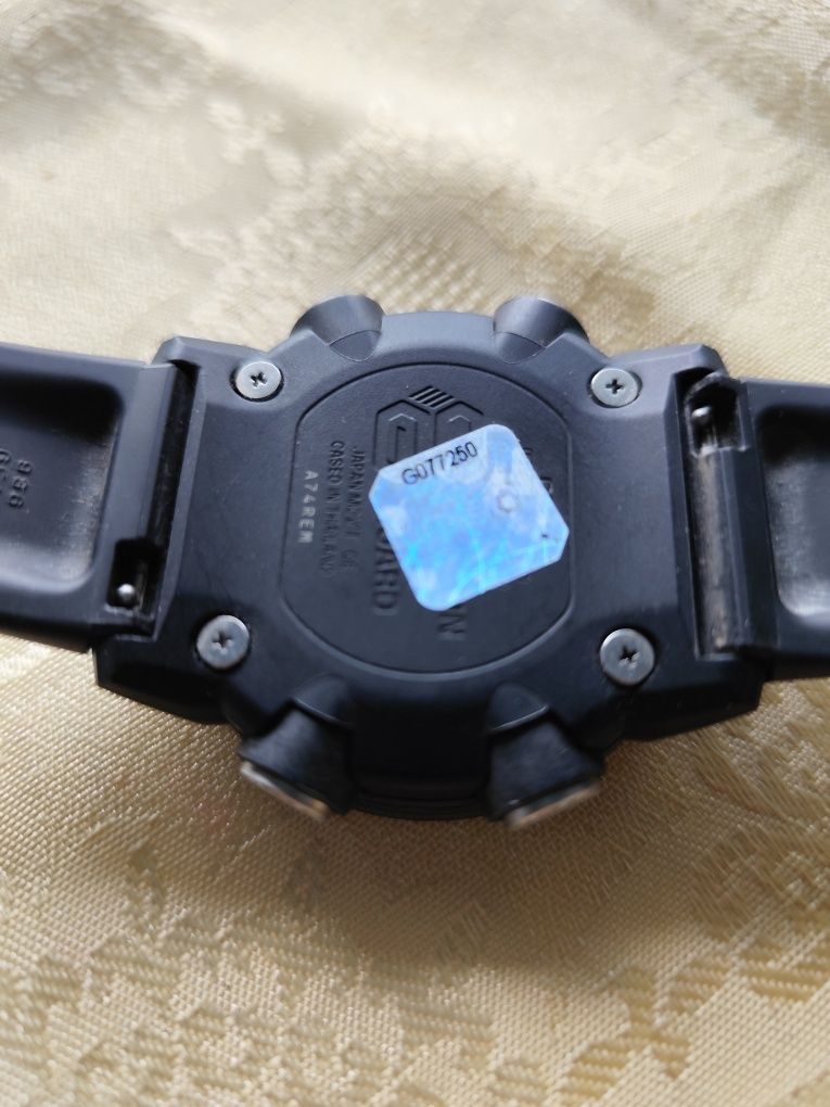 Zegarek Casio G-Shock GA-2000S-1AER