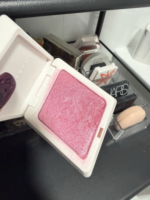 Róż Fenty Beauty Wattabrat 08