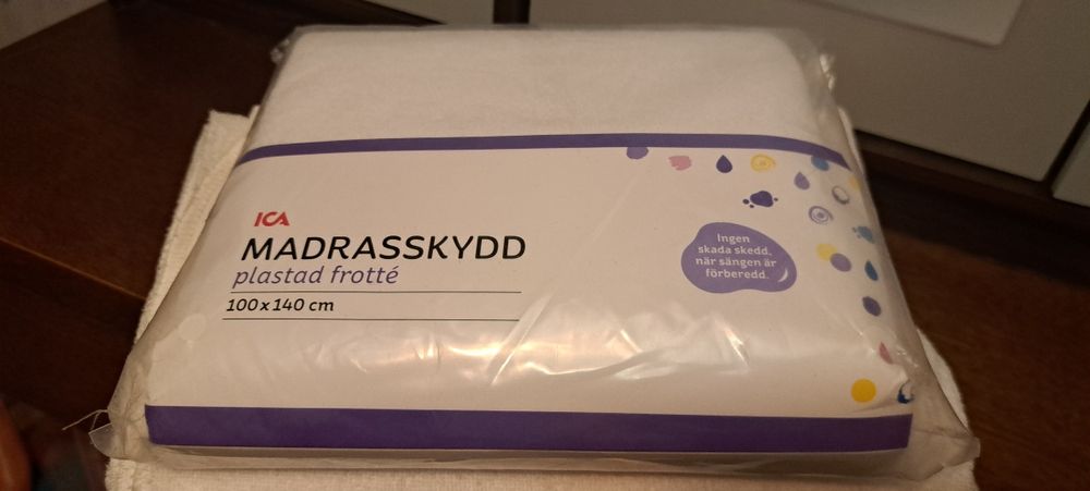 2x nieprzemakalne prześcieradła dziecięce 140x100