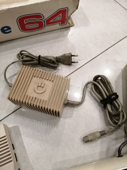 Comodore 64 komplet