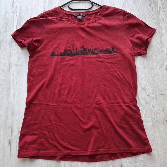 bordowa/burgundowa koszulka t-shirt rozmiar S amisu new yorker