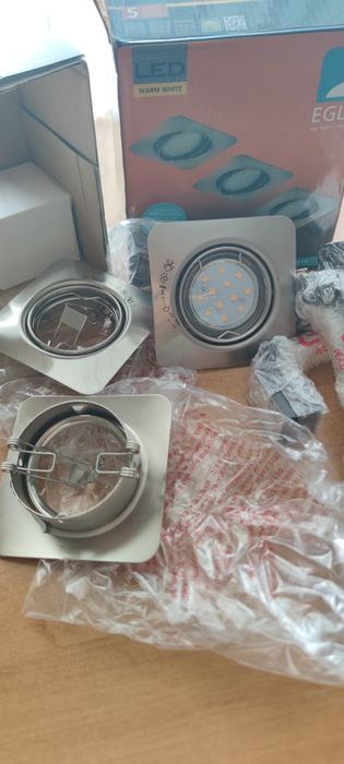 Світильник настінно-стельовий PENETO EGLO