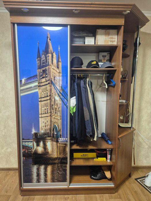 Продам Прихожу в гарному стані