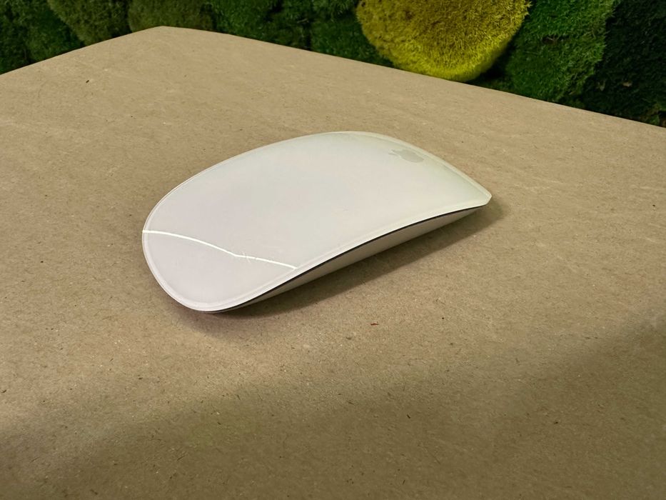 Оригінальна бездротова мишка Apple Magic Mouse 2 A1657 Lightning біла