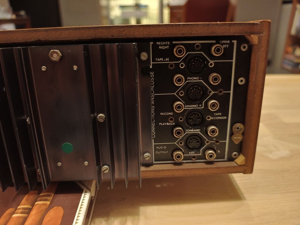 Kirksaeter RTX6000 jak Tandberg Sansui Marantz