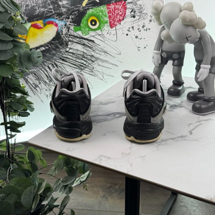 Кросівки Nike Air Max Deluxe 42.5 розмір E739