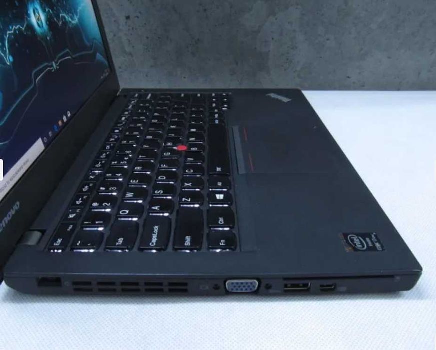 Tani Laptop  Lenovo X250 i5 5200U 8GB dysk SSD 128GB Laptop ThinkPad