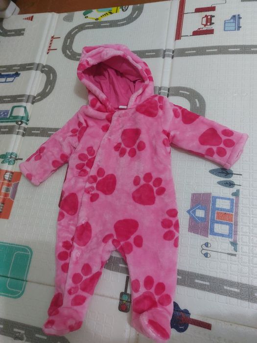 Лот для немовлят за 300грн. 56-62 пледи і рушник.