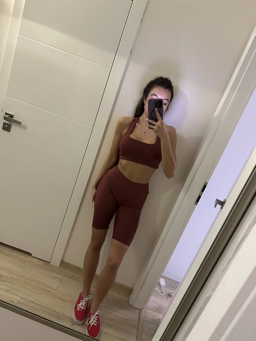 Komplet Capatree burgundowy dół M góra S