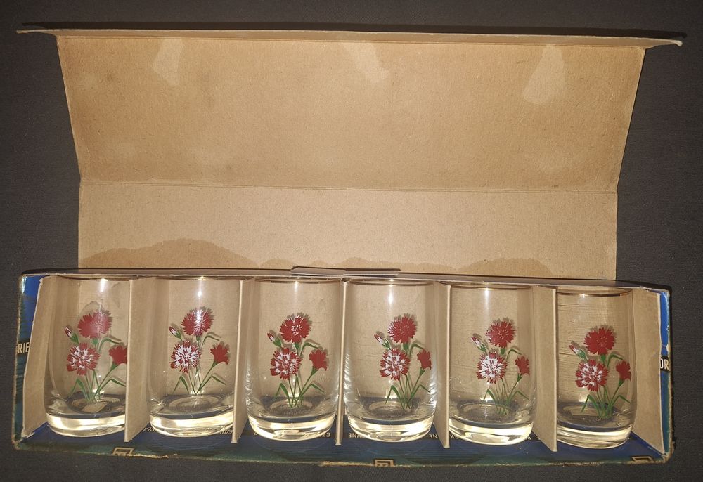 6 szklaneczek po 100 ml szkło lednickie PRL