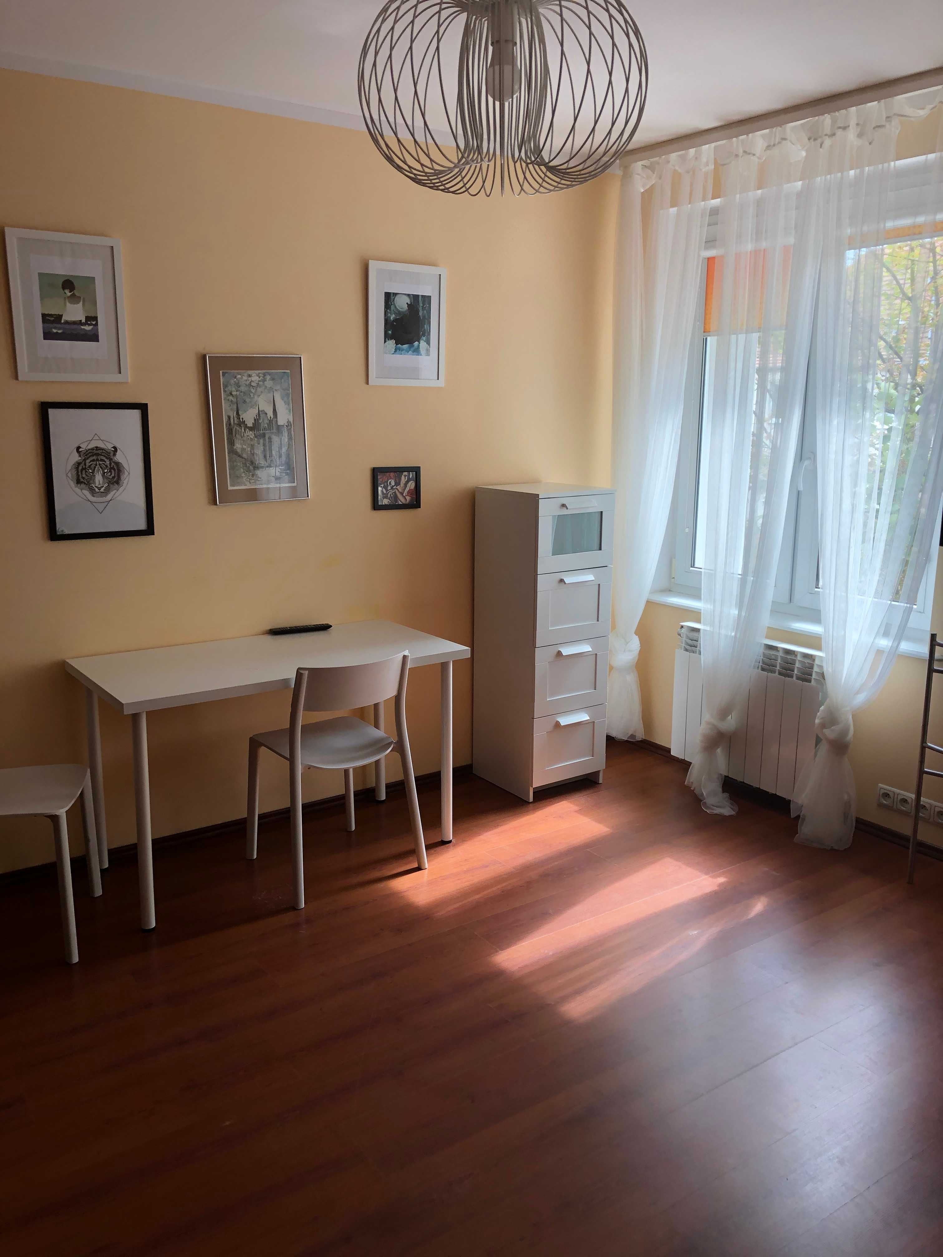 Pokój dwuosobowy wynajmę