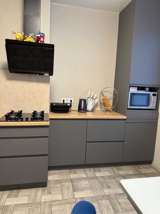 Святопетрівське 2 кім квартира з меблі техніка Сертифікат розглянемо