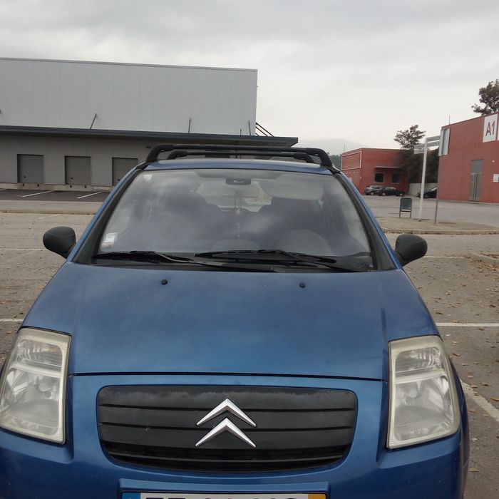 Vendo citroem C2 dissel cx automática para peças a cx está avariada
