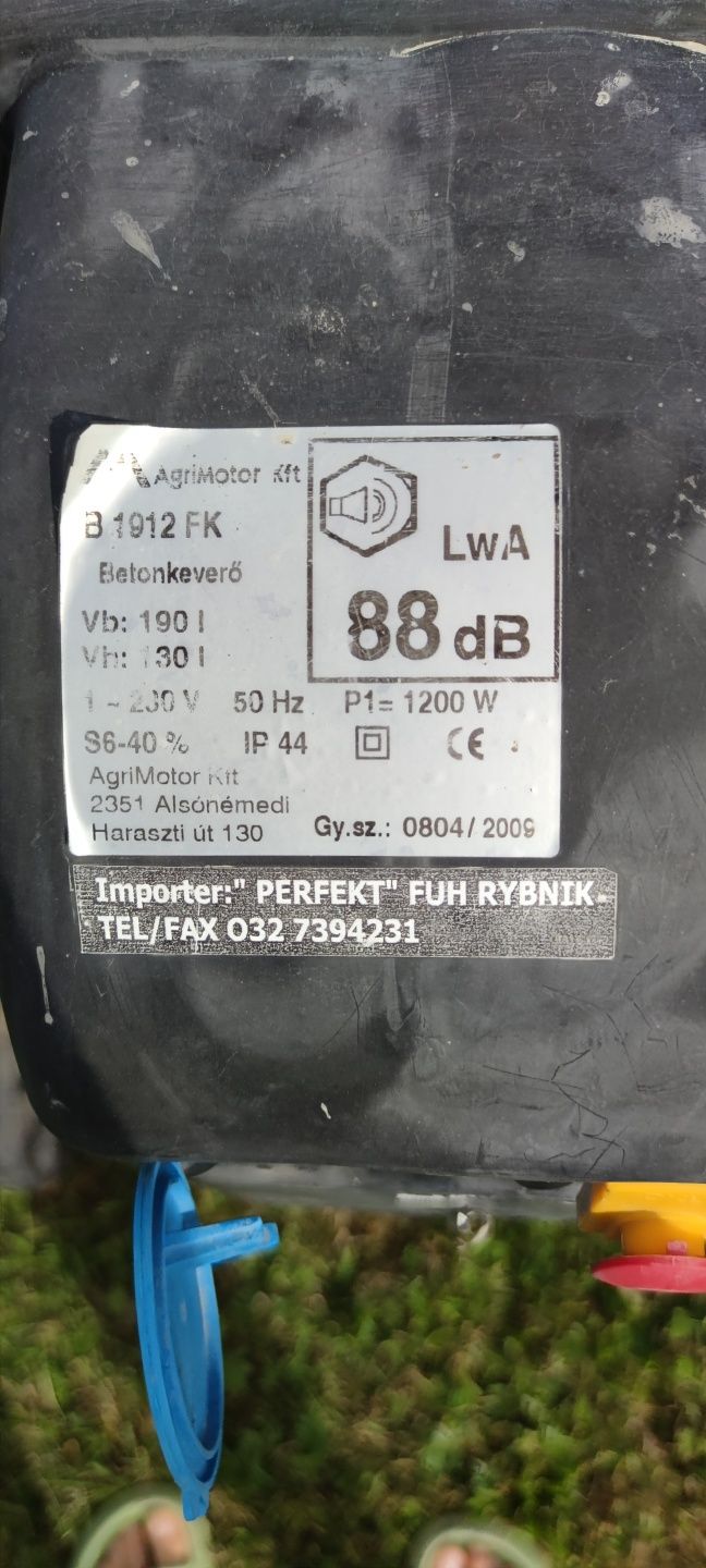 Betoniarka 230 v