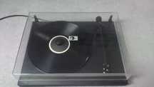 Gramofon Pro-Ject P2